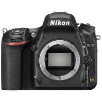 尼康（Nikon）D750 单反相机 CMOS全画幅传感器 约2432万有效像素 3.2英寸显示屏 无内置存储 一年保修 黑色